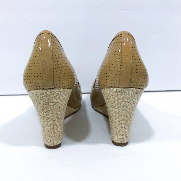 Lilly Pulitzer Perforated Patenet Leather Espadrille Wedges - Picture 4 of 10